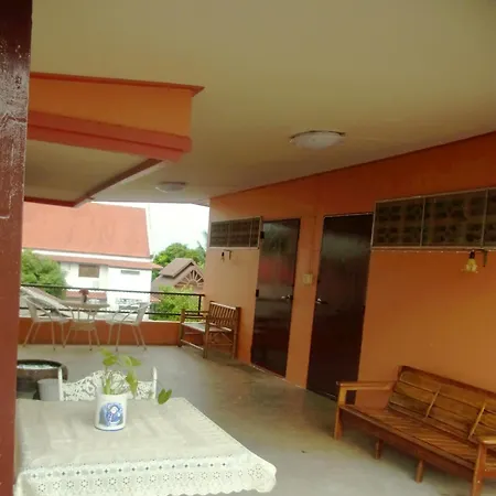 28 Rachabutr Hostel Ubon Ratchathani Room photo